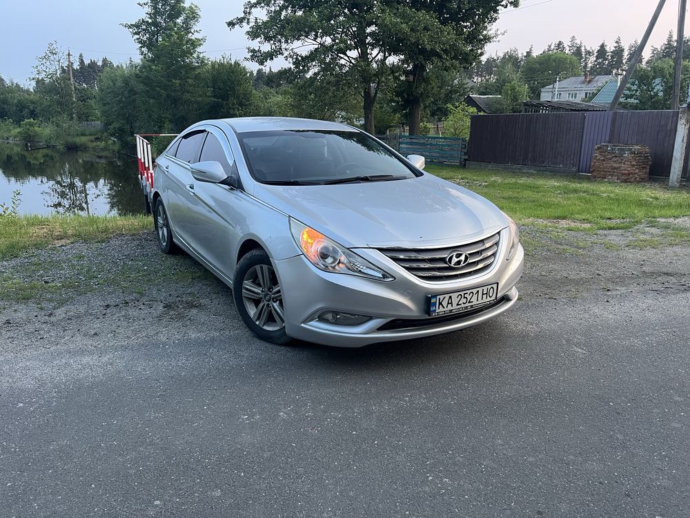 Продам Hyundai Sonata 2014 р 2.0 газ