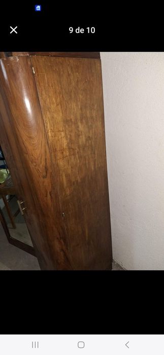 Armário madeira de nogueira