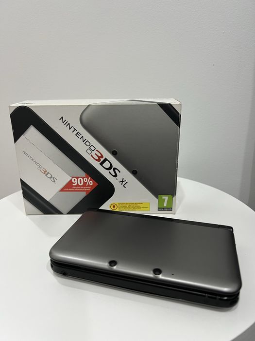 Nintendo 3ds XL desbloqueada