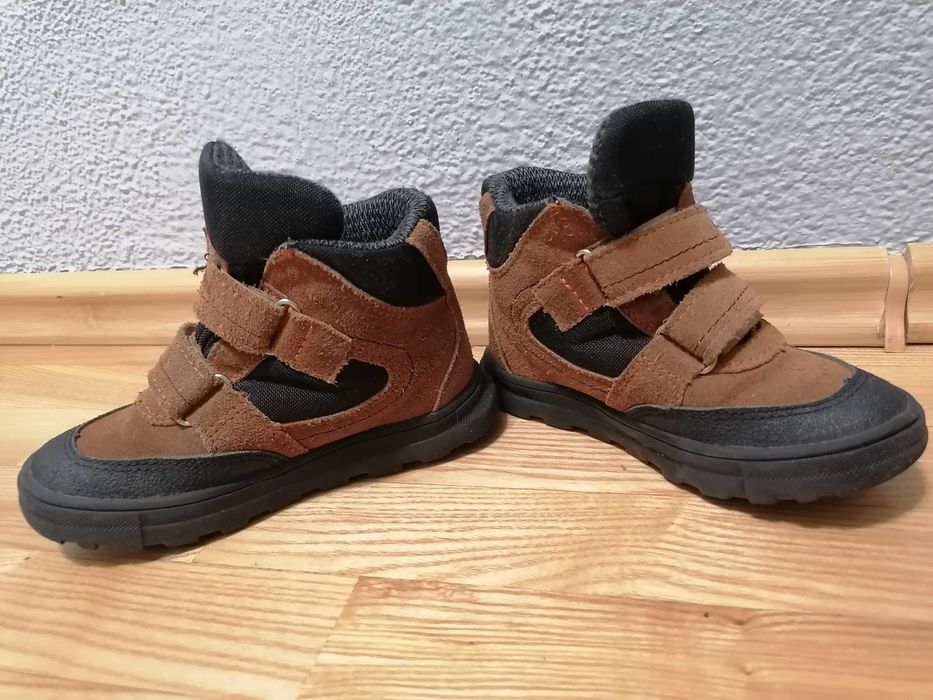Buty zimowe z membraną Ren tex rozm. 26