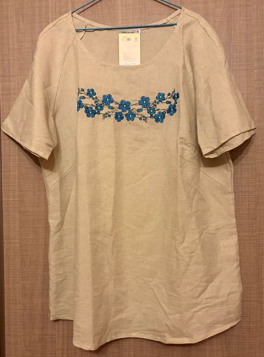 Блуза лляна з вишивкою