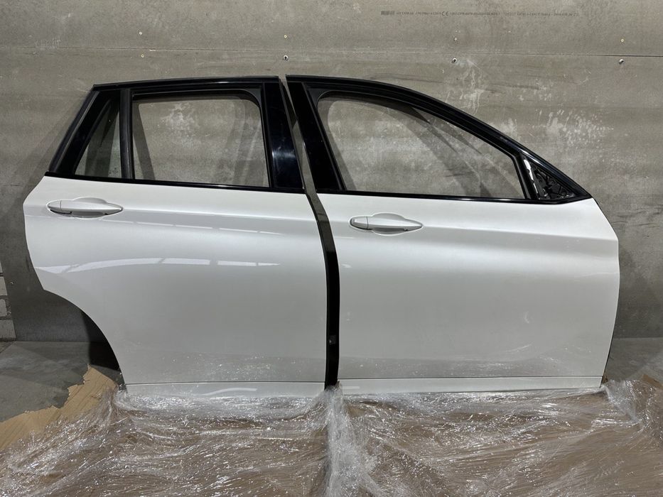 Двері до BMW F48 в кольорі А96