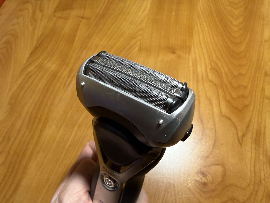 Електробритва Panasonic ES-RT77-S520