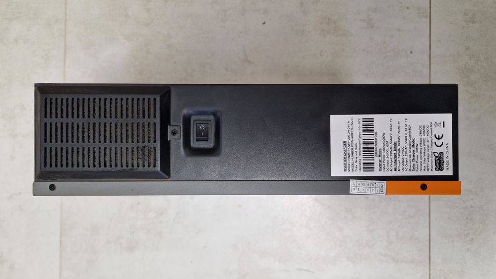 Гібридний сонячний інвертор PowMr 3.2kw 24v POW-HVM3.2H-24V-N