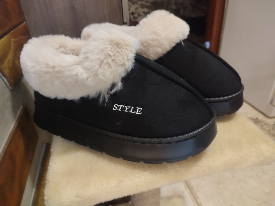 Угги. Очень теплые. По стельке 26.5 - 27