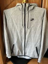 Nike tech fleece