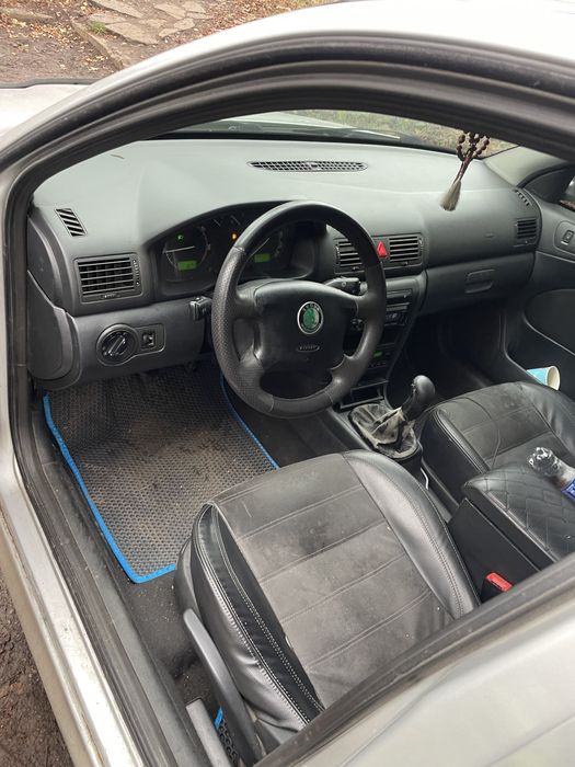 Продам шкоду октувію тур