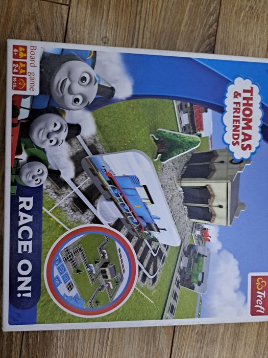 Tomek I Przyjaciele Trefl gra Race on