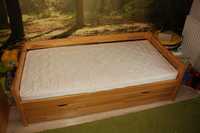 Łóżko dziecięce, drewniane, z szufladą, z materacem 80x160