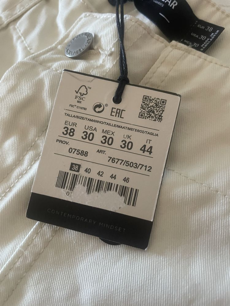 Calcas Brancas Pull & Bear
