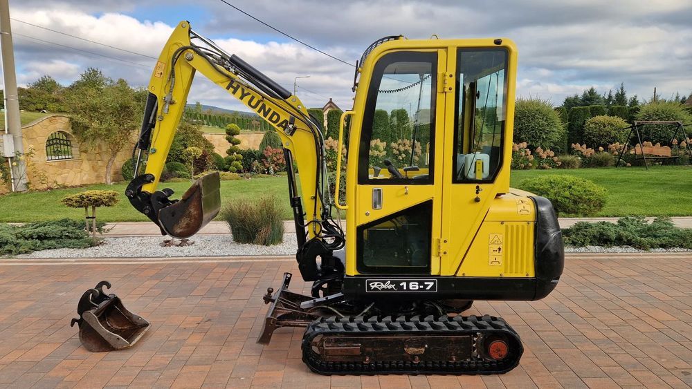 Hyundai Robex 16-7 16 Robex16 R16 R16-7  mini koparka | UMOWA| szybkozłącze + 2 łyżki | rozsuwane podwozie