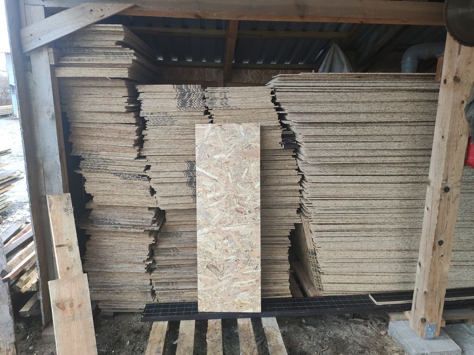 Formatka  OSB-3 gr 8mm 125x42cm