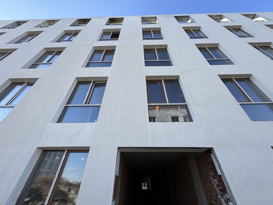 ЖИТЛО.ЖК на Спортивній.Сокільники.1000$ за м2,є фасад,переуступка.Топ