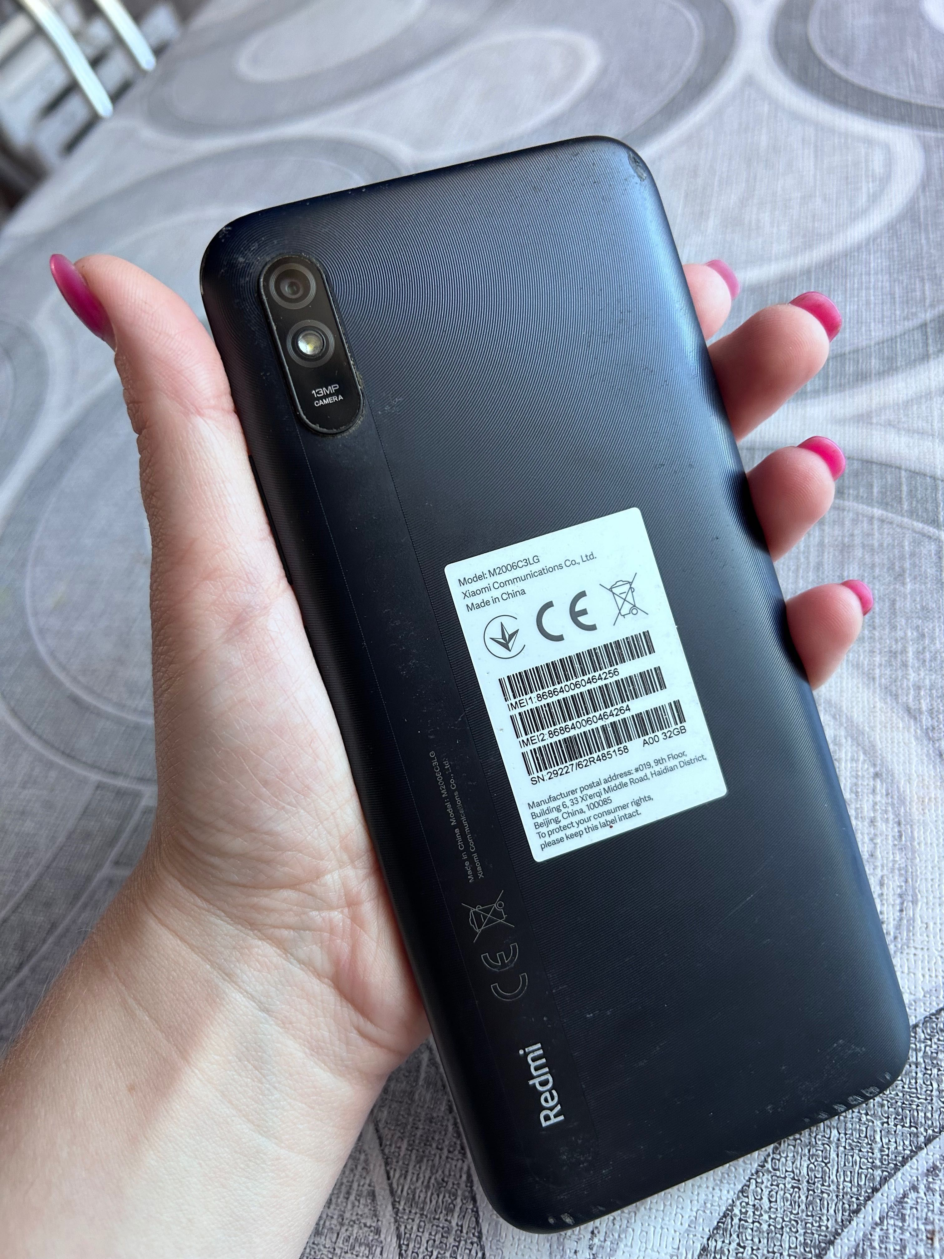 Телефон Redmi Xiaomi