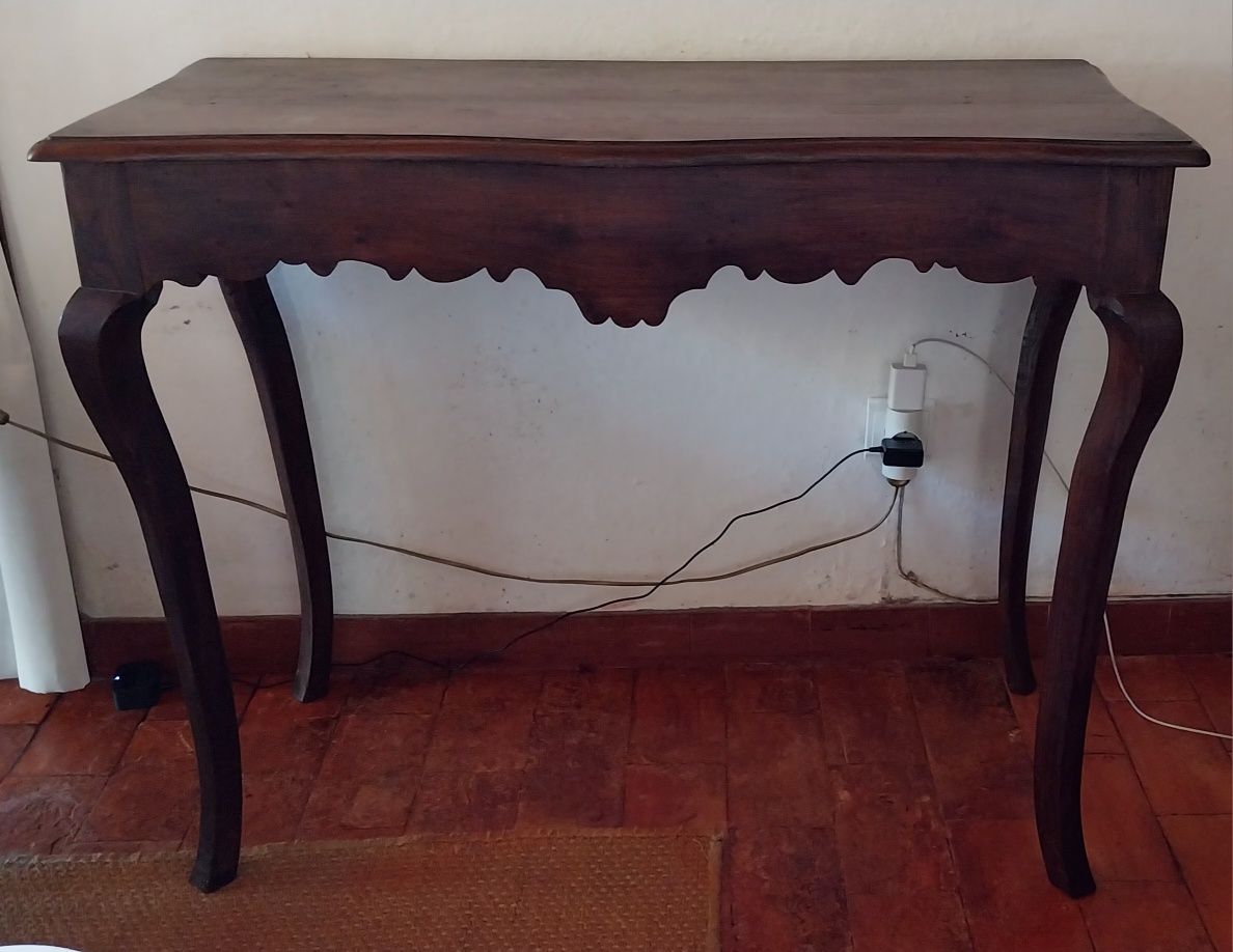 Mesa de encostar