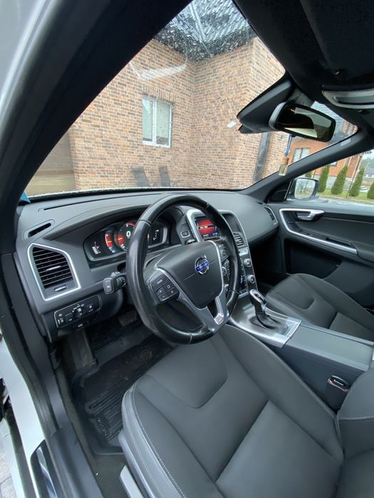 Вольво xc60 2014