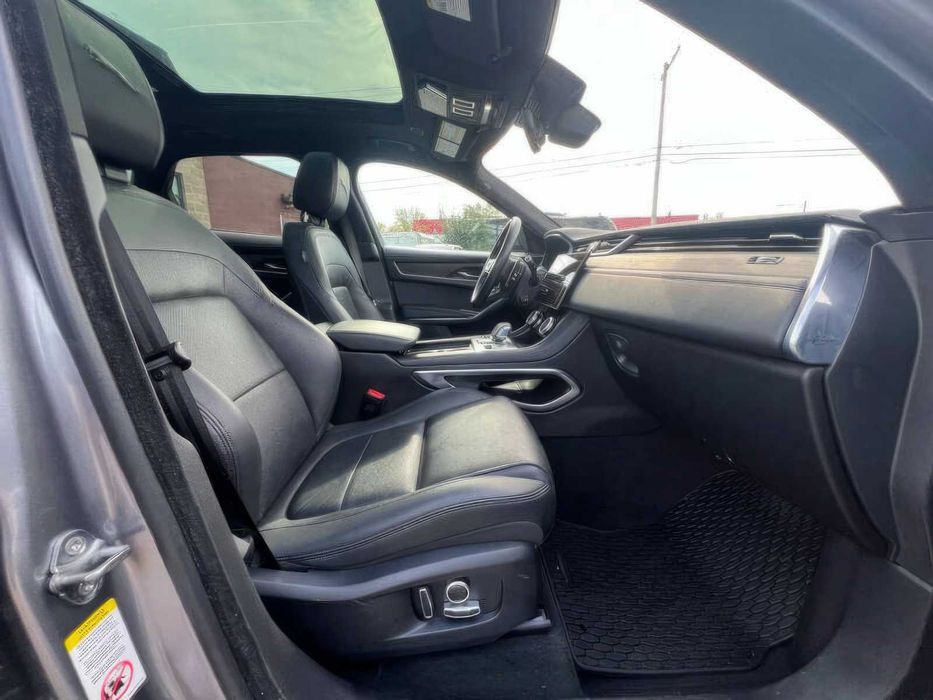 Jaguar F-PACE P250 S      2021