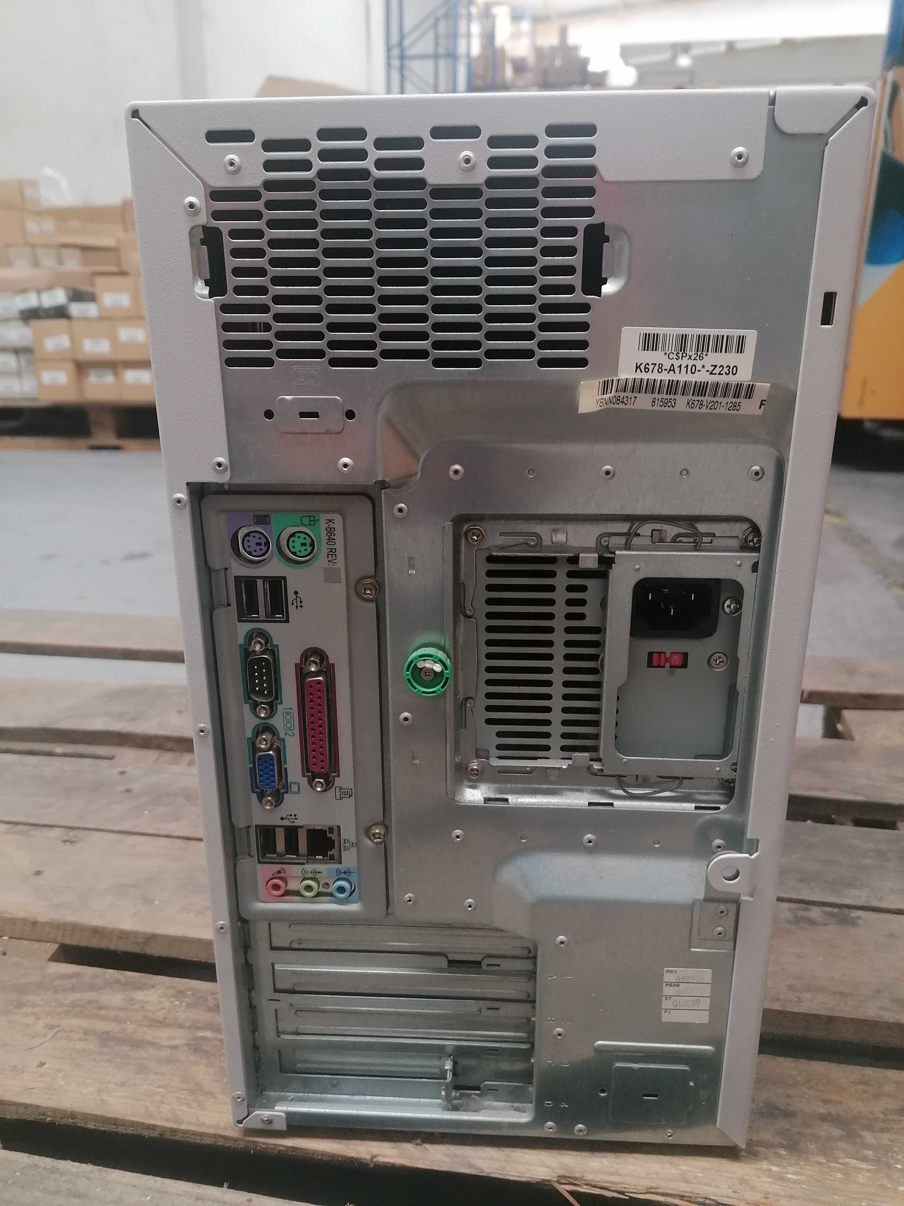 FUJITSU M12W - Torre de PC