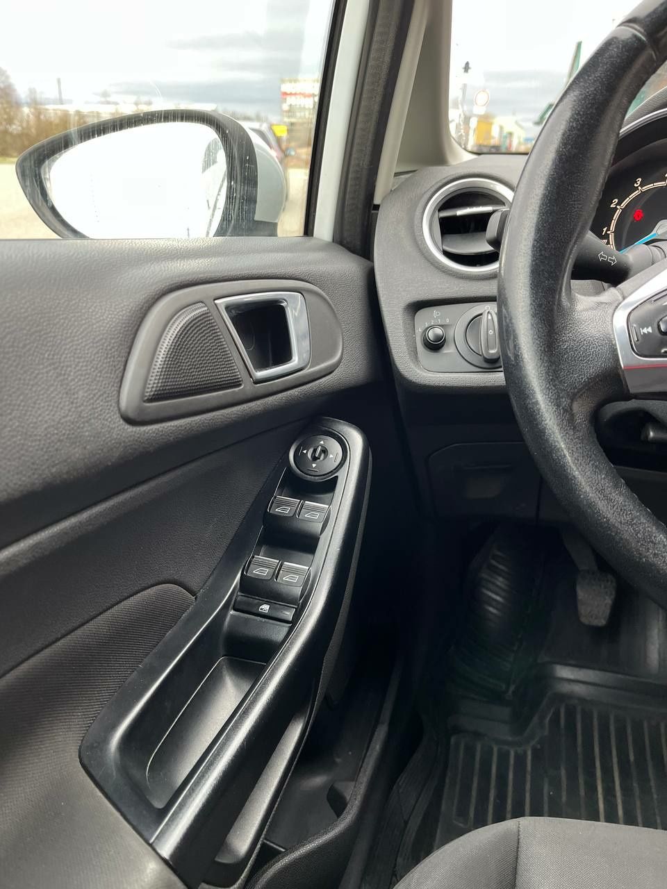 Форд фиеста 1.0 ecoboost
