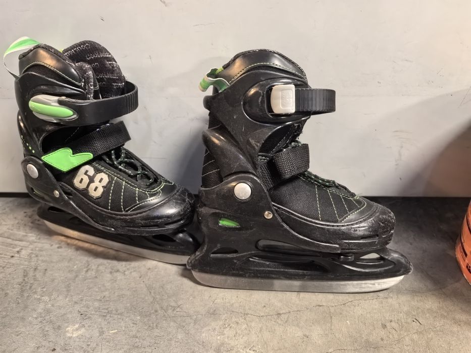 Oddam Łyżwy dla dziecka rozmiar 30-33 regulowane