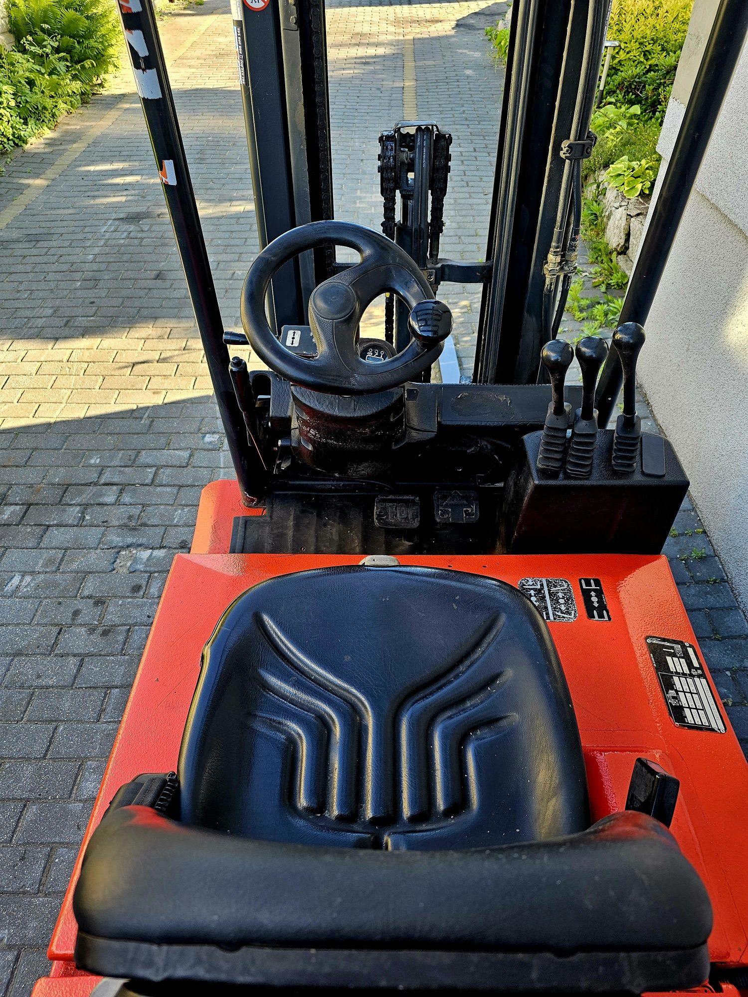 Wózek widłowy FENWICK-LINDE E15Z-02 1500kg TRIPLEX 4675mm 2007 Rok