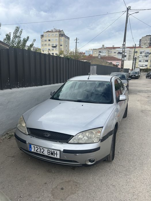 Ford Mondeo 1.8 trend 125cv (ler descricao)