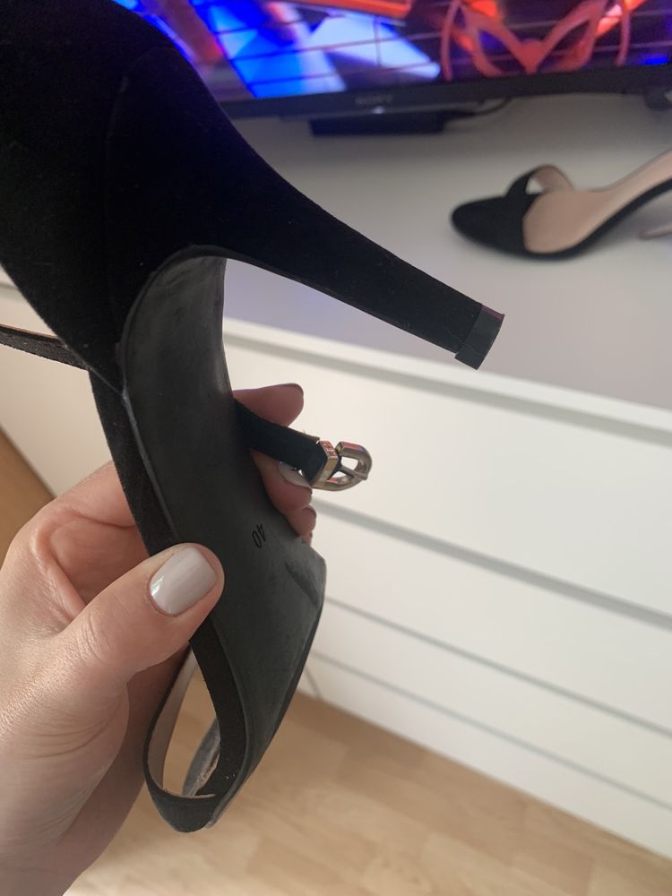 Szpilki czarne h&m