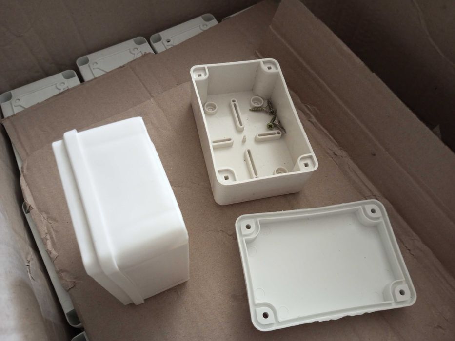 Корпус коробка пластиковая для самоделок электроники 120 х 80