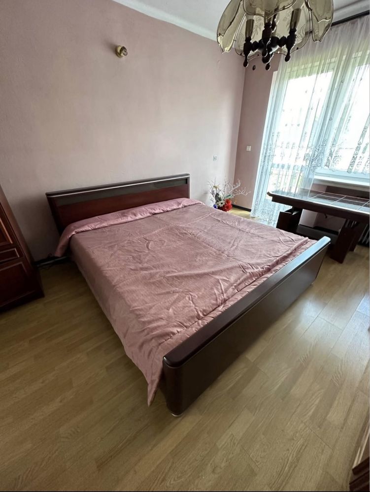 Sprzedam łóżko drewniane