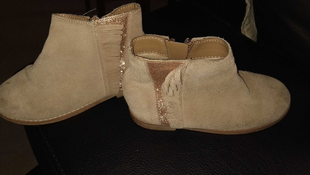 Botas bege Menina camurça impermeáveis 27