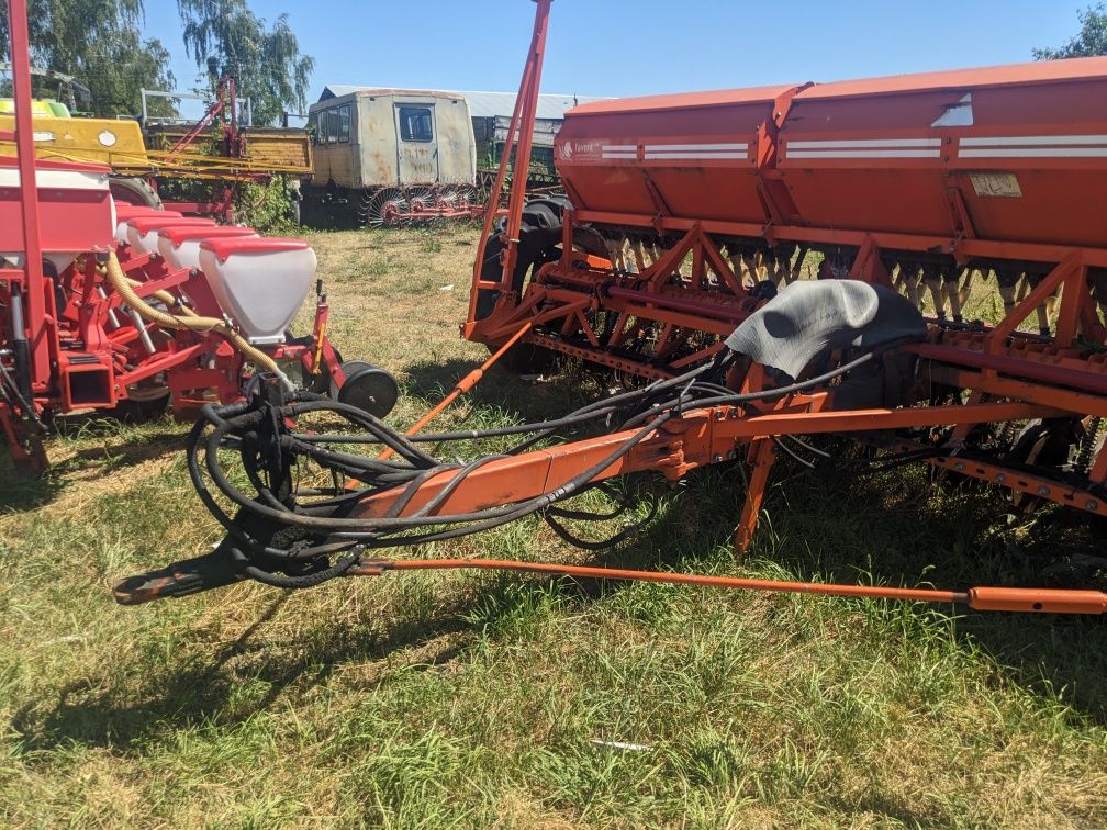 Сівалка зернова СЗФ-5400-v