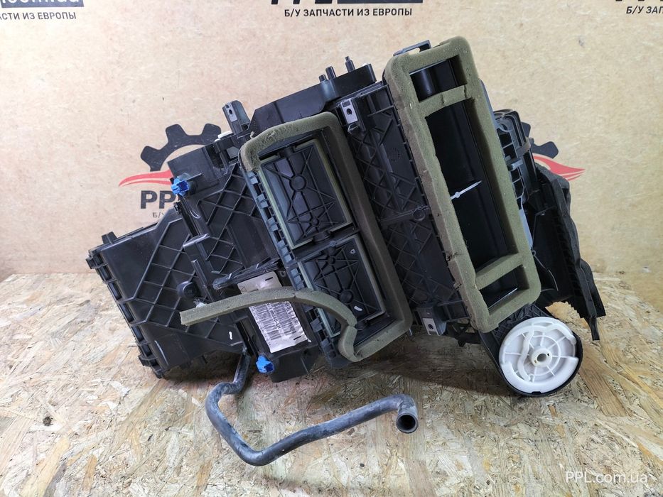 Ford C-Max II 2 MK2 2010-2019 Печка корпус печки AV6N-19B555-LH