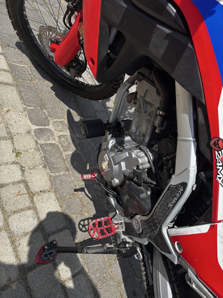Honda crf300l 2022, wydech arrow, dodatki i duży zbiornik paliwa