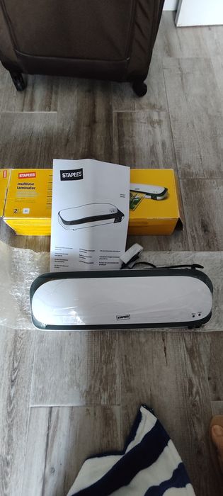 Plastificadora staples