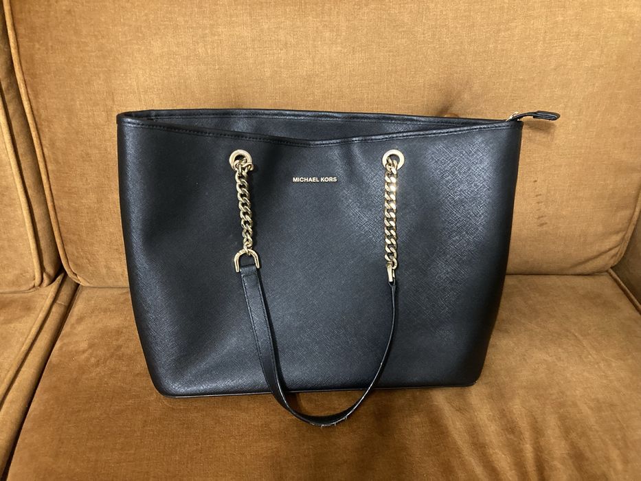 Torebka Michael Kors Jet Set Travel chain czarna