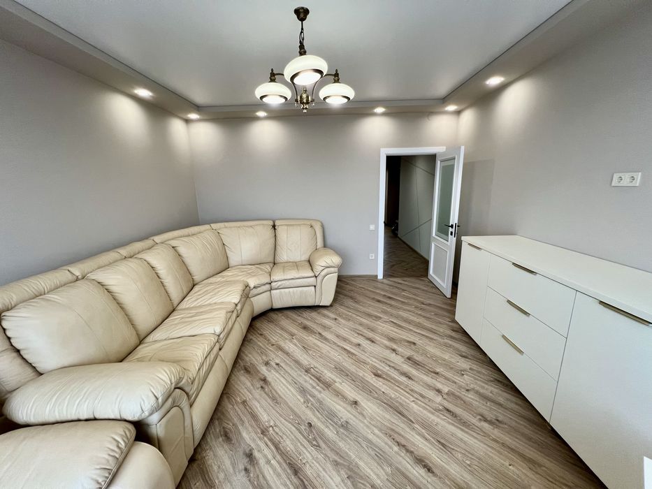 Довготривала оренда 2 кім. квартири по вул. Героїв Крут. Сокільники