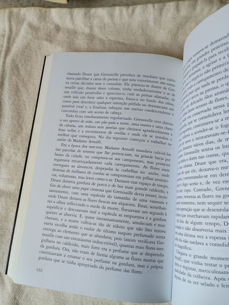 O perfume (Patrick Suskind)