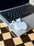 AirPods Pro 2 gen lightning A2700 MQD83ZM/A +gratis