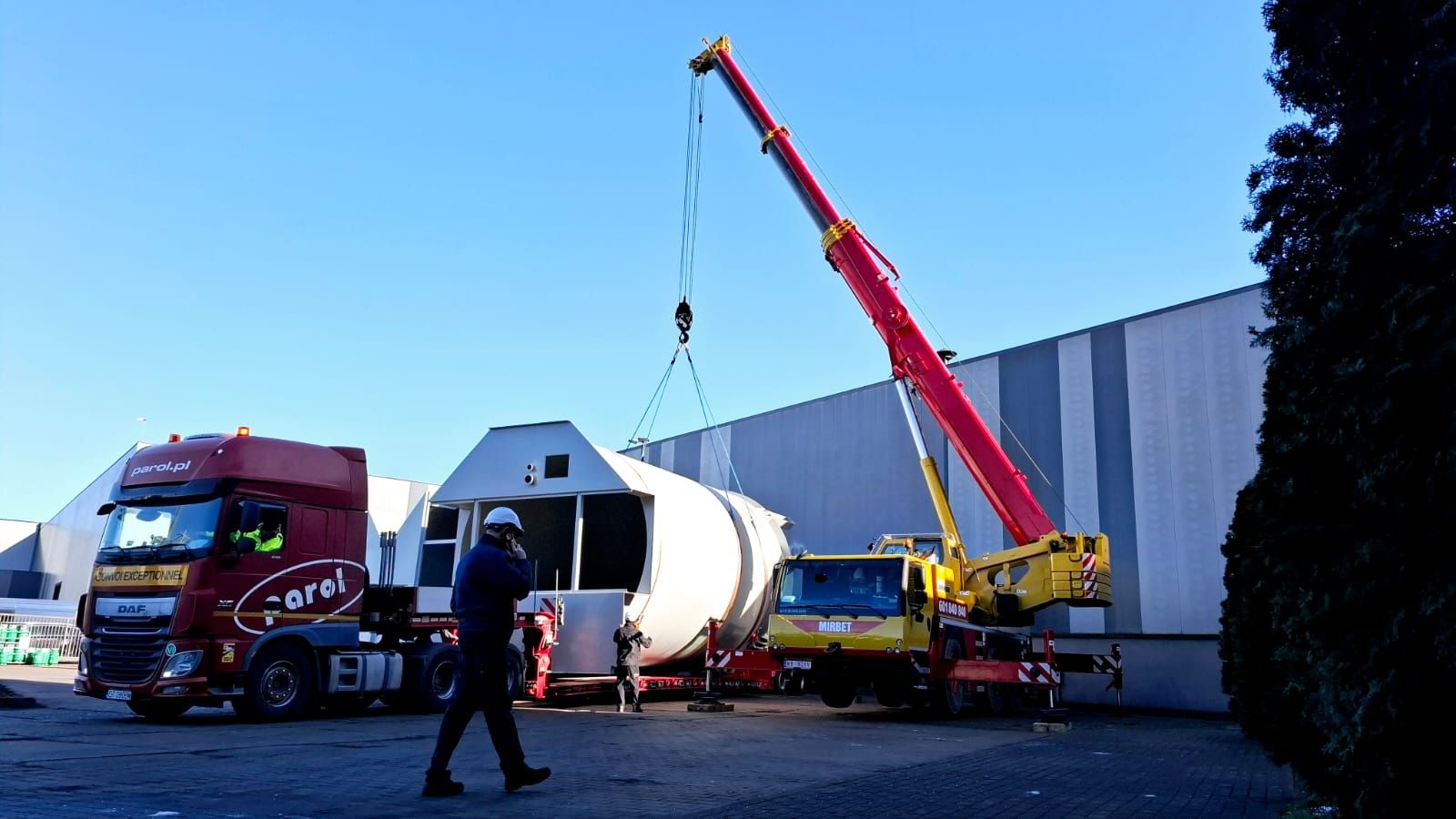Dźwig usługi dźwigowe liebherr 55T żuraw samochodowy wynajem dźwigu