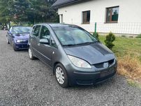 дверка.дверь мотор криші кузов для міцубісі кольт Mitsubishi Colt