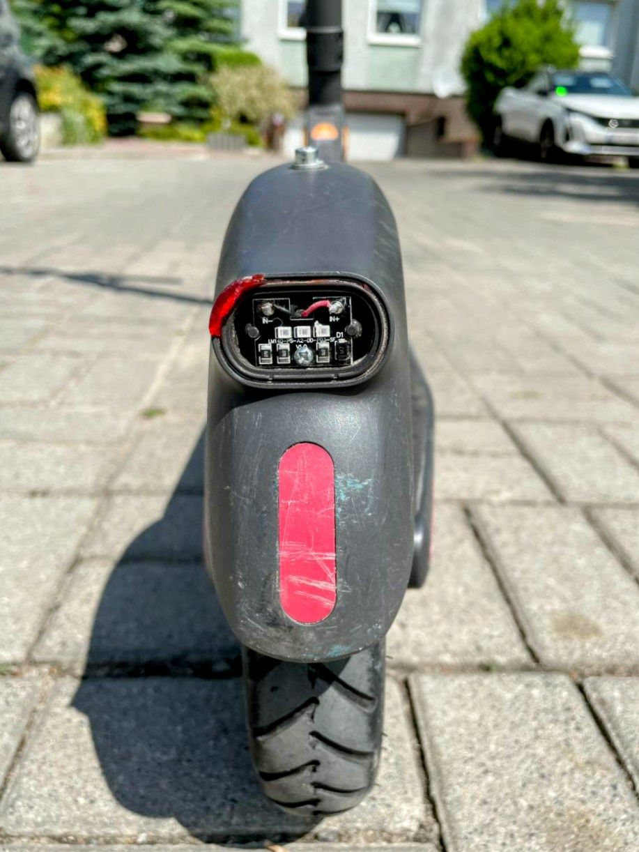 Ninebot KickScooter E25E