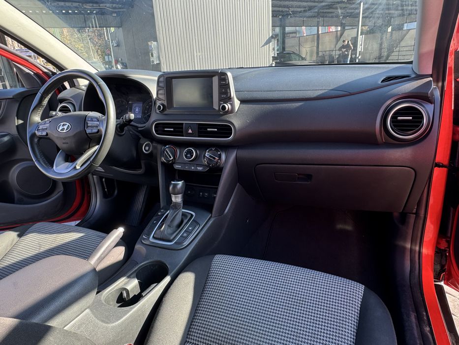 Продам Hyundai Kona 2.0 SEL