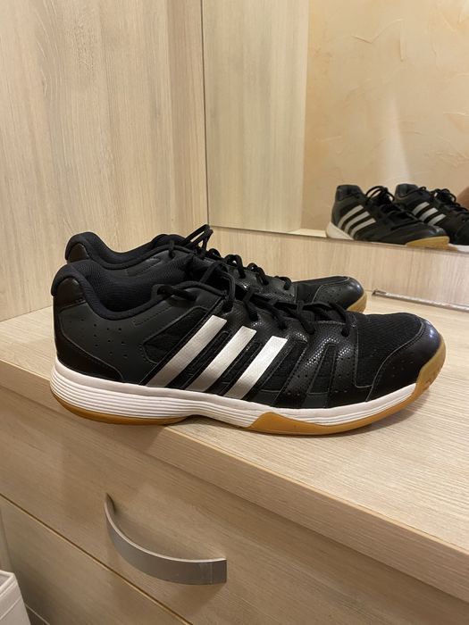 Кроссовки мужские Adidas Ligra 3
