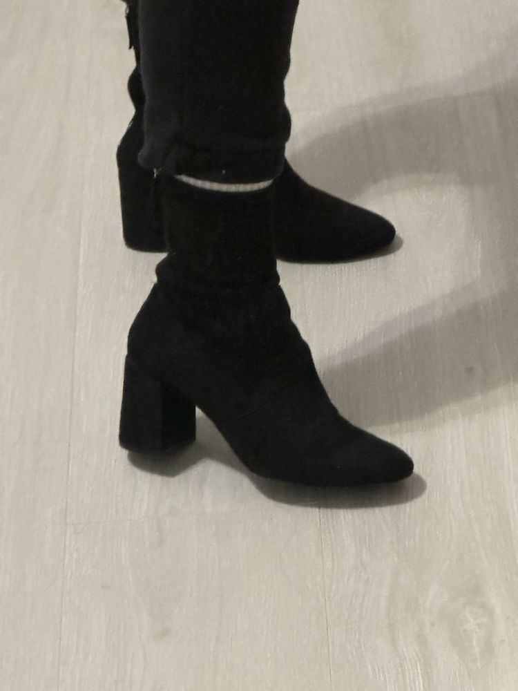 Ботильйони Zara на каблуках
