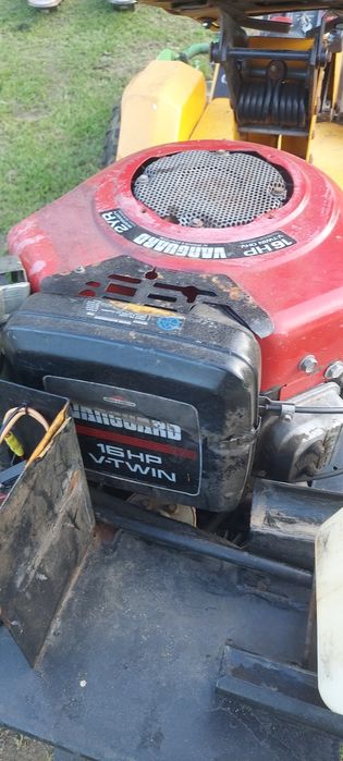 traktorek kosiarka silnik vanguard v2 vka 16hp w bdb stanie gwarancja