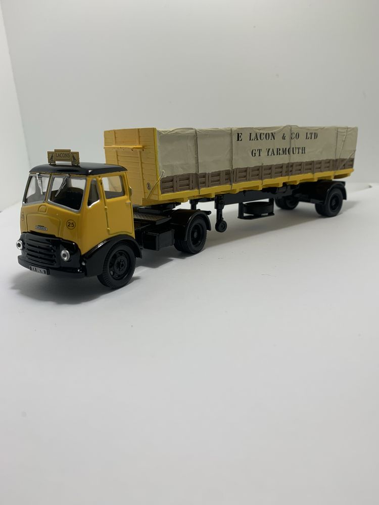 Morris Corgi 1:50