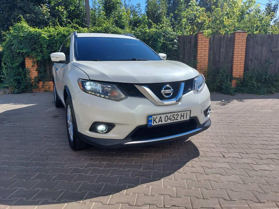 Продам Nissan Rogue 2015