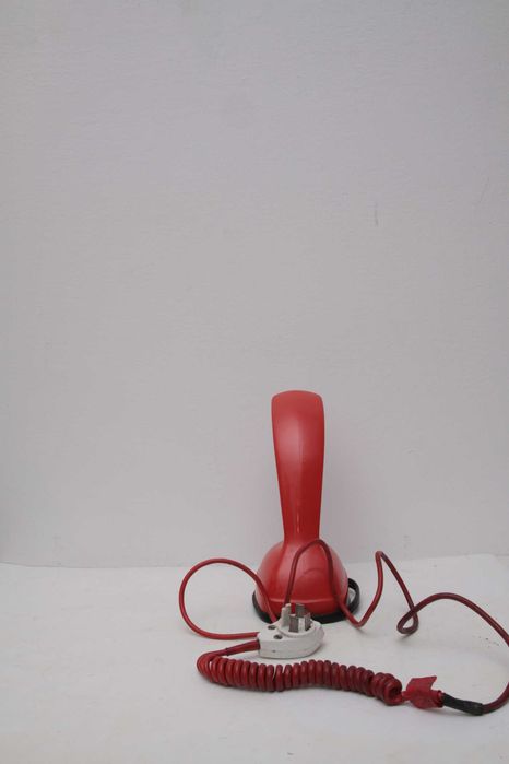 Ericofon Kobra- kolekcjonerski telefon stacjonarny, ikona designu.