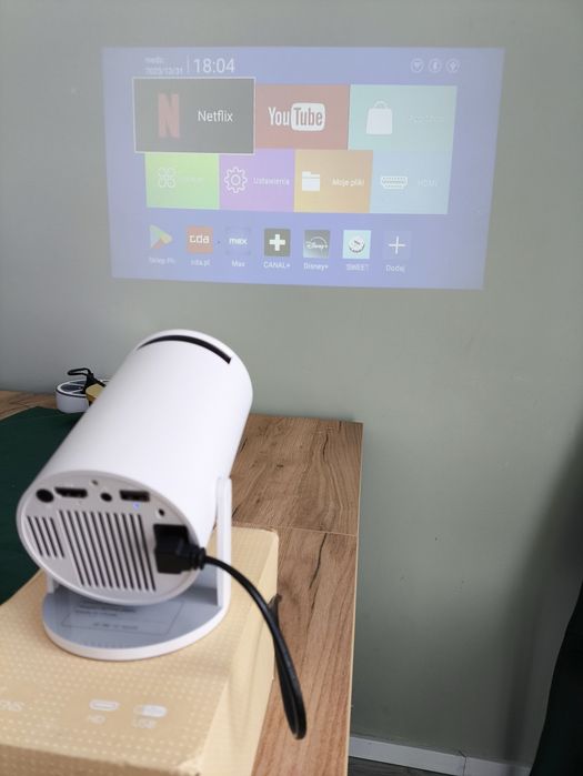 Projektor Magcubic HY300 HD Android – Netflix, YouTube, WiFi