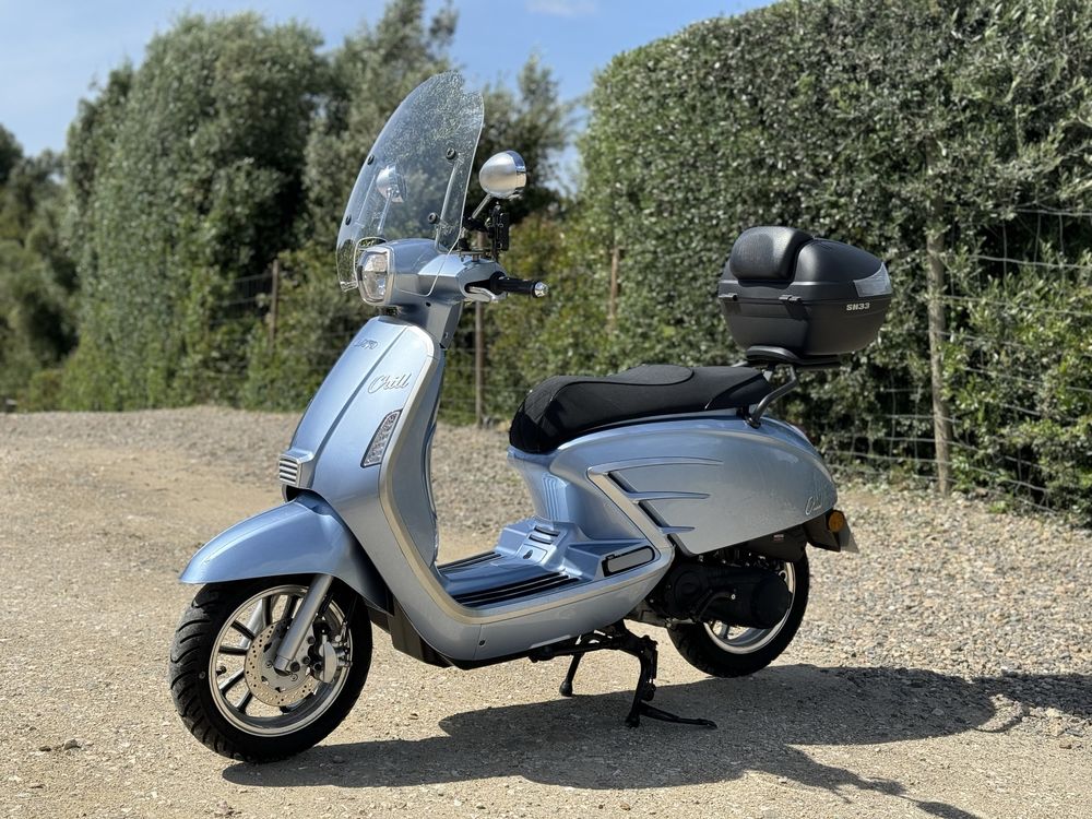 Scooter UM 125cc Chill / 2022